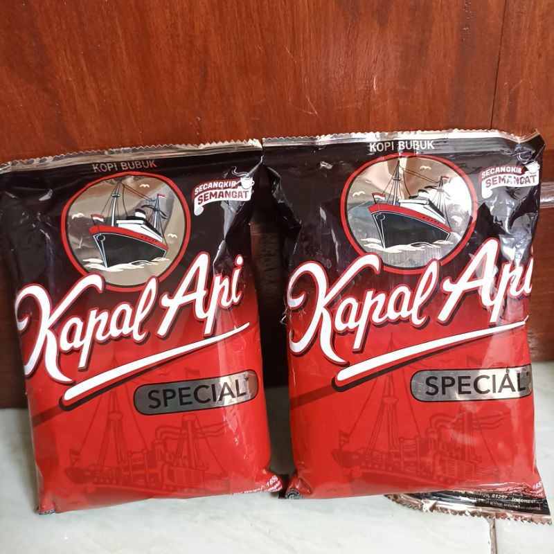 

Kopi Kapal Api Bubuk 165 gr tanpa gula