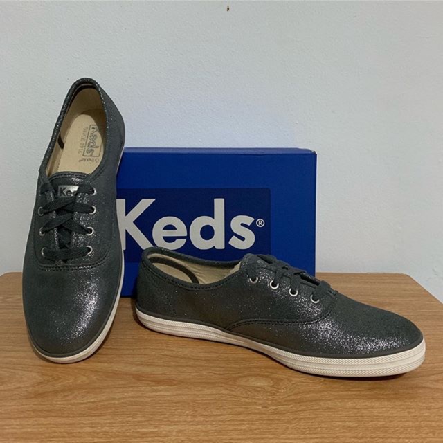 sepatu KEDS original