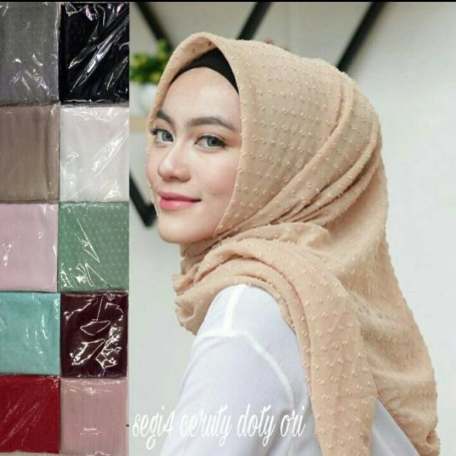 Hijab Rubiah Dot / segiempat rubiah dot