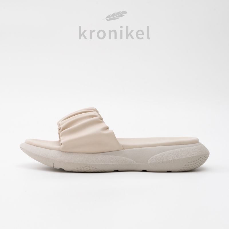 kronikel Ellen Snow sandal ukuran 40