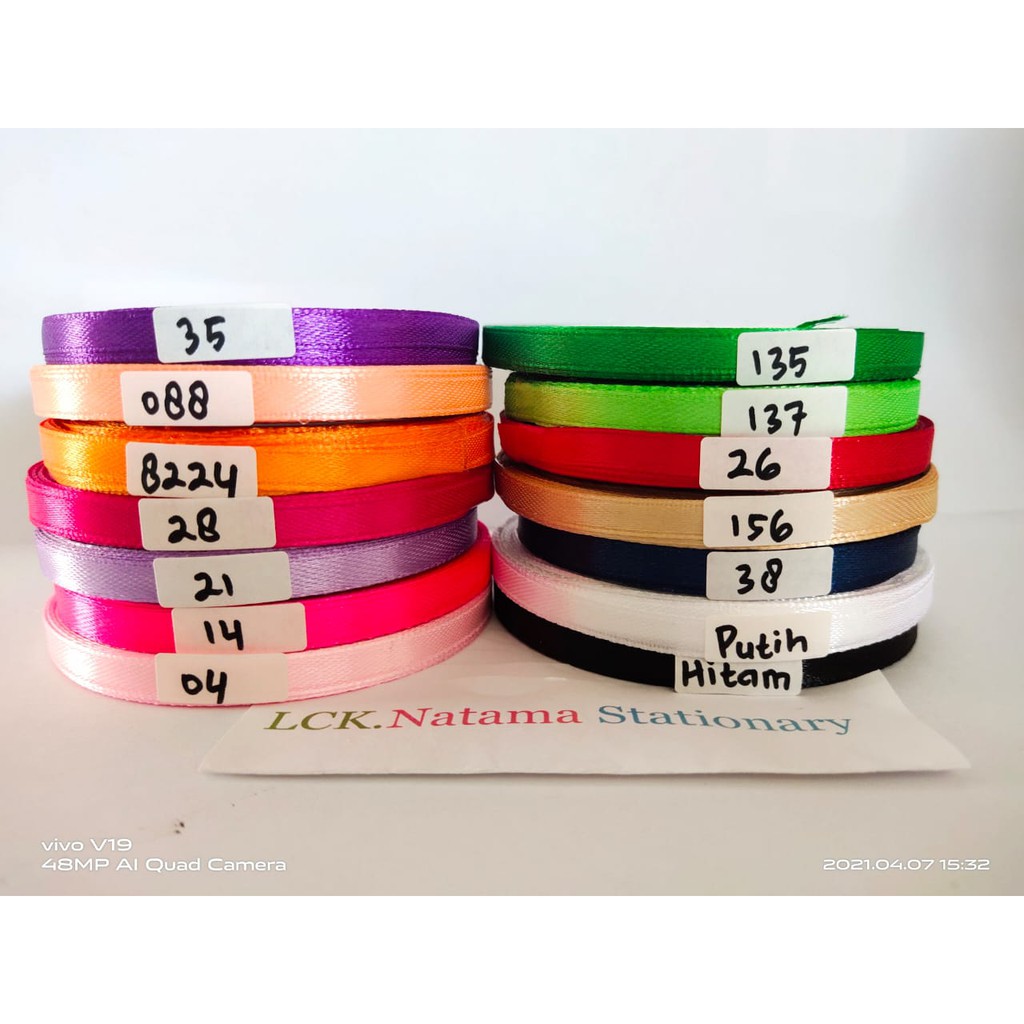 

1of 3 Pita Kain 1/4 inch- pita satin- 1Roll (20m)