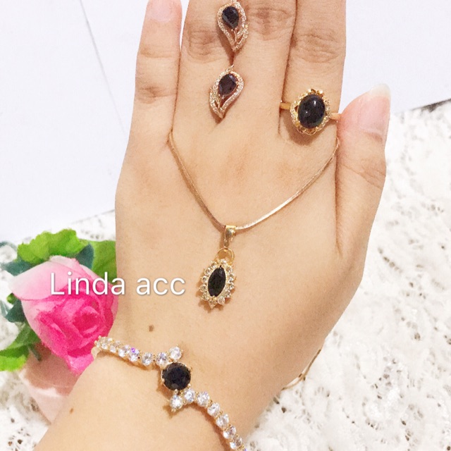 set giok warna hitam gelang giok asli 88