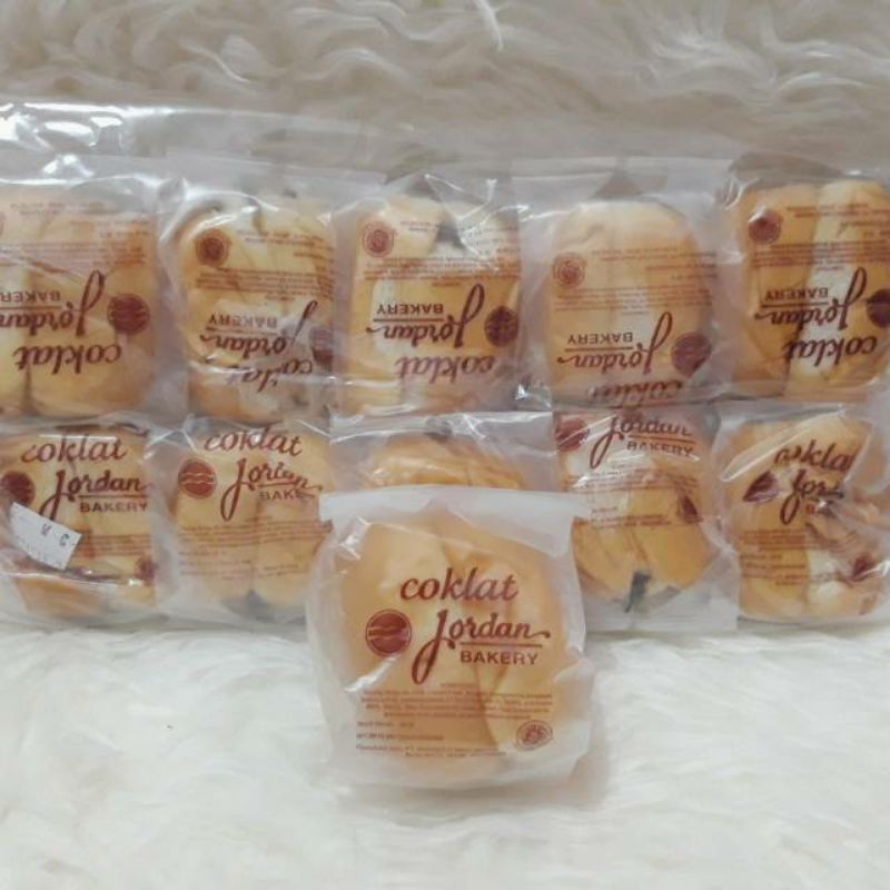 

Roti Coklat Nanas Jordan Bakery 1 Pack Isi 10 Pcs