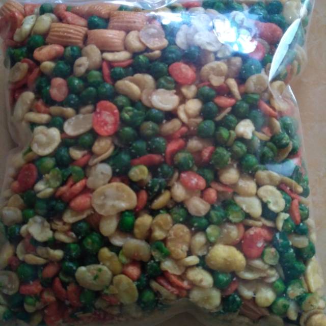 

Kacang Campur 6.000