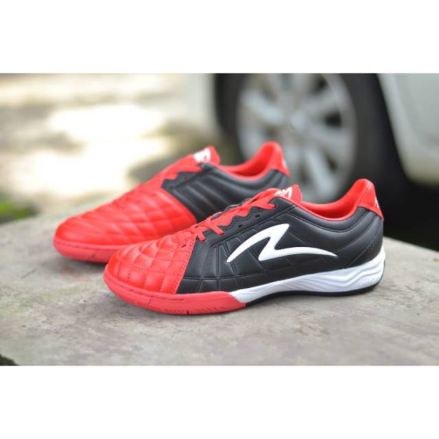 Metasal kaze black red