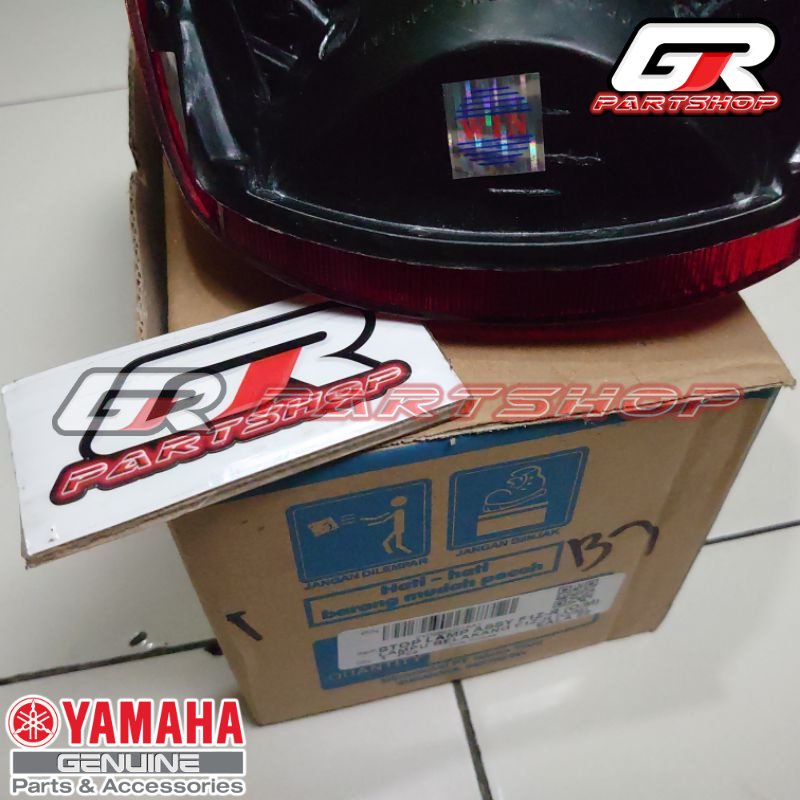 STOPLAMP ASSY KUNING F1ZR VEGA OLD WIN FIZR FIZ F1Z R HOUSING LENS REAR LAMPU REM BELAKANG STOP LAMP