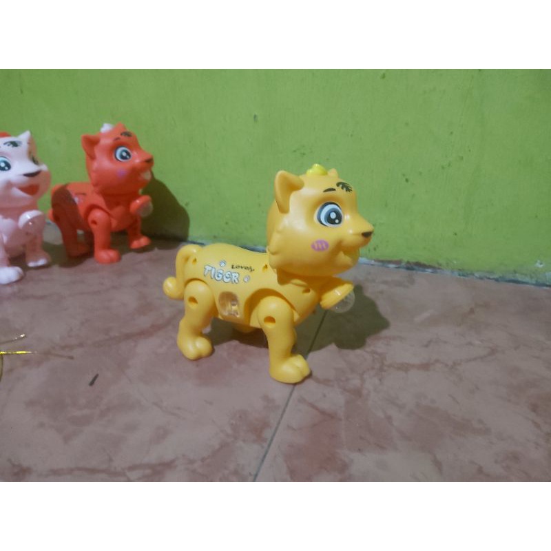 mainan robot paw patrol