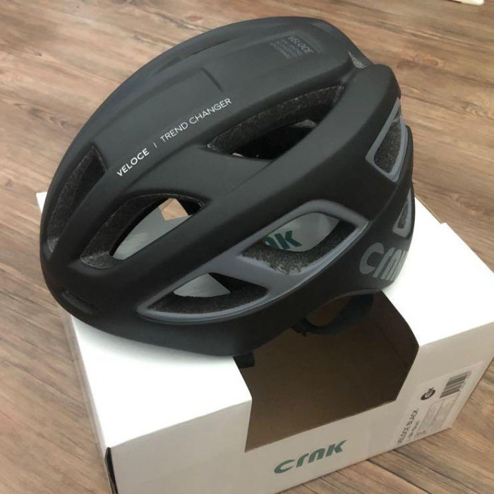 CRNK Veloce Helmet Black - M (53-57 cm)