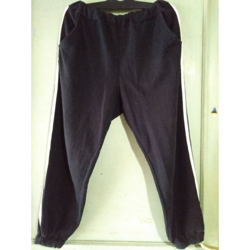 PL Celana Training Jogger hitam