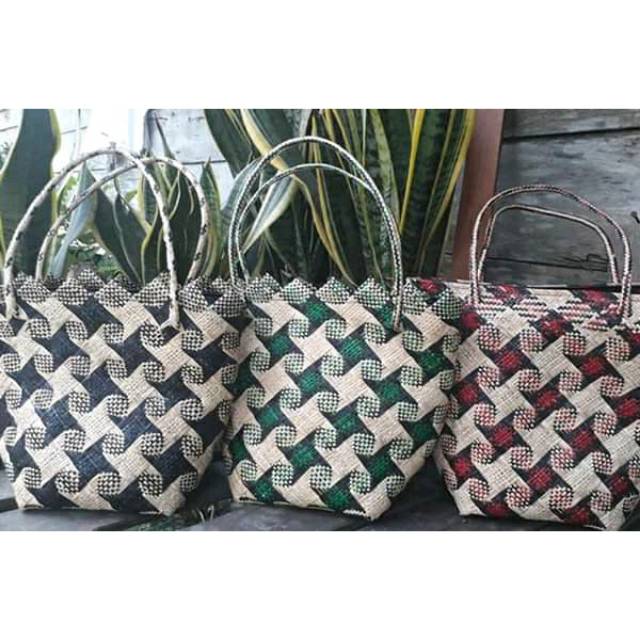 Tas Rotan dayak tas anyaman rotan kalteng tas wanita tas selempang tas totebag