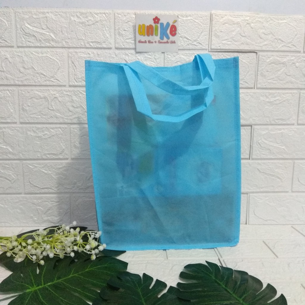 

TAS Spunbond Box Standing SEMINAR 27x10x35 Goodie Bag Jahit Merchandise Gift Bag