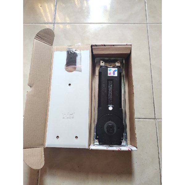 Floorhinge dorma BTS 84