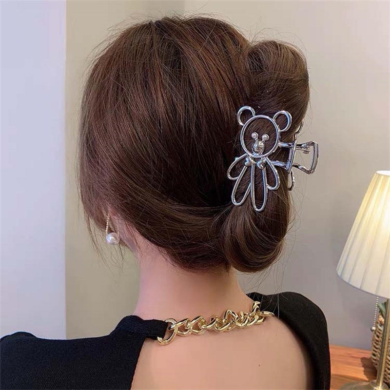 Klip Mencengkeram Beruang Logam Berongga Besar Yang Dipersonalisasi Jepit Rambut Mutiara Gaya Korea Fashion Wanita Mewah Ringan Aksesoris Rambut Wanita