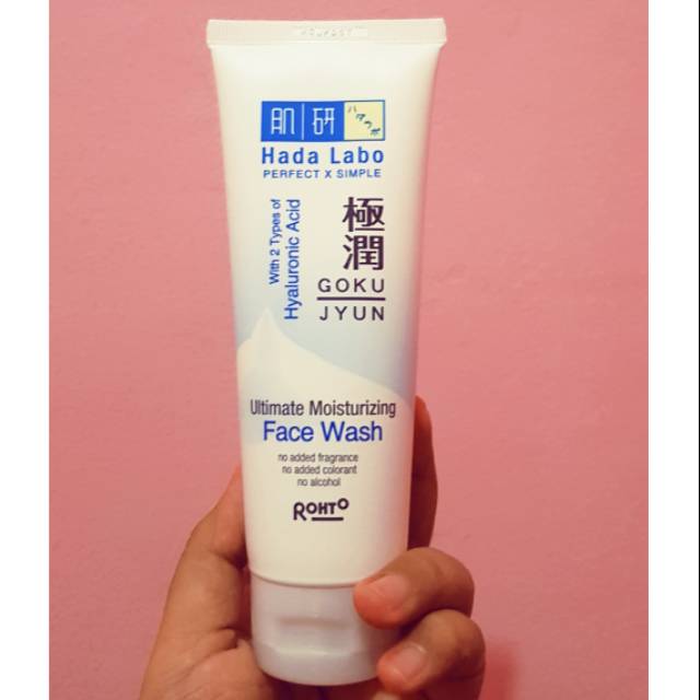ultimate moisturizing face wash