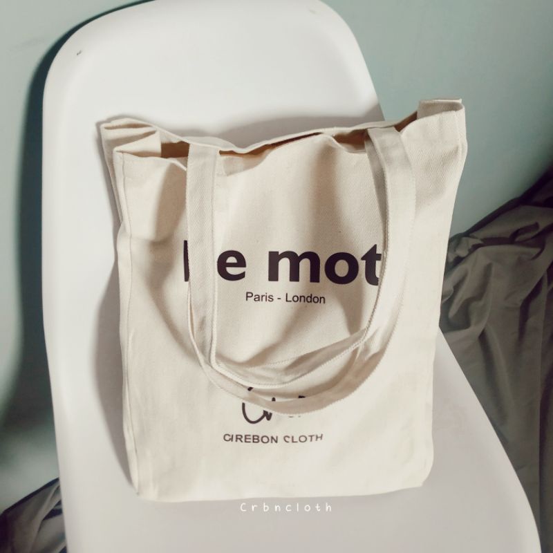 TOTEBAG KANVAS LE MOT (crbn_cloth)