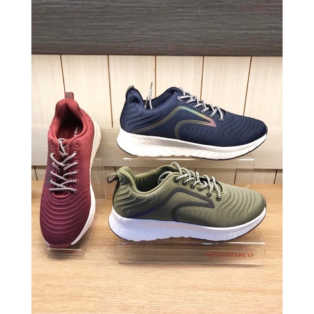 HUSH PUPPIES Sepatu Pria