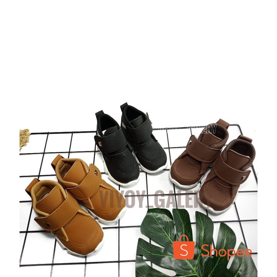 Sepatu Anak laki Laki Sneaker Sporty  Sepatu Anak Casual Terbaru dan Termurah 22-30 /DIT-03