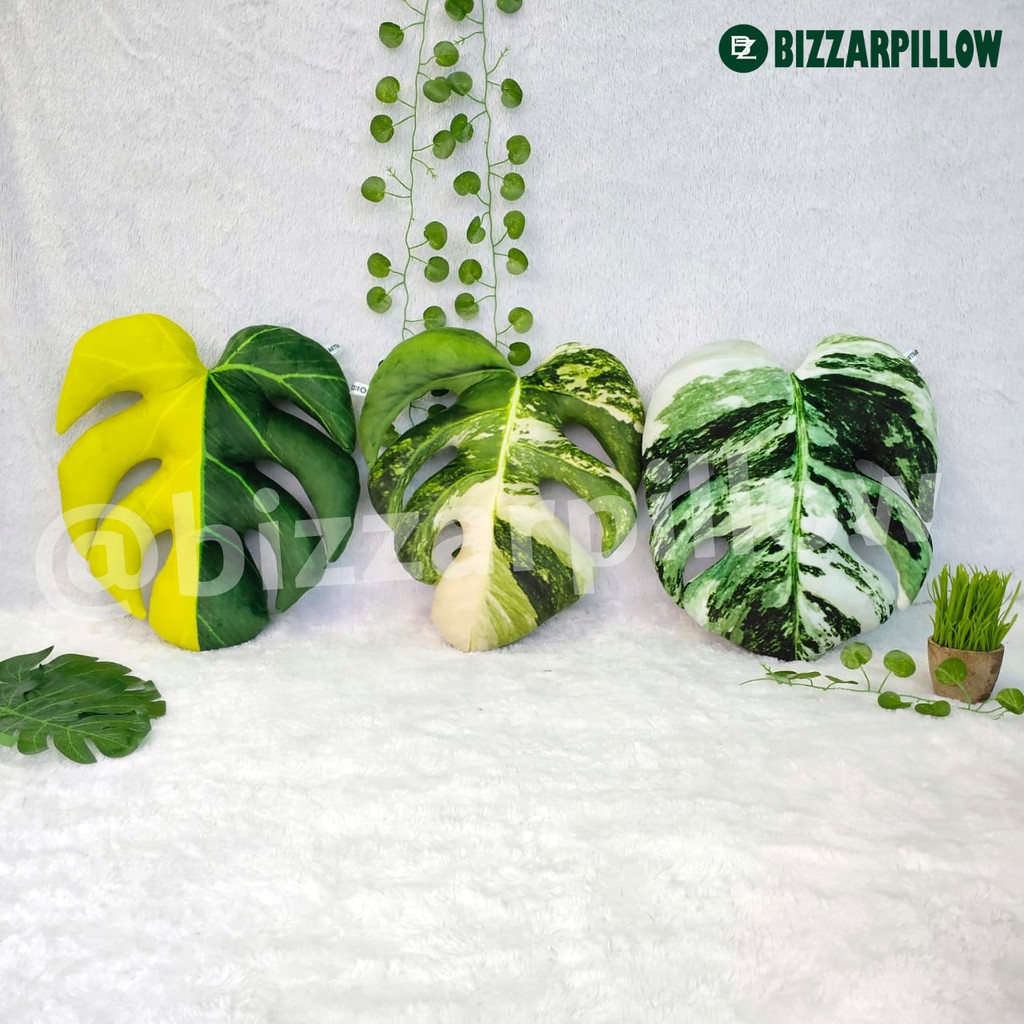 Bizzarpillow Bantal Sofa Bantal Daun Monstera Fullprint Depan Belakang Size M BZ152