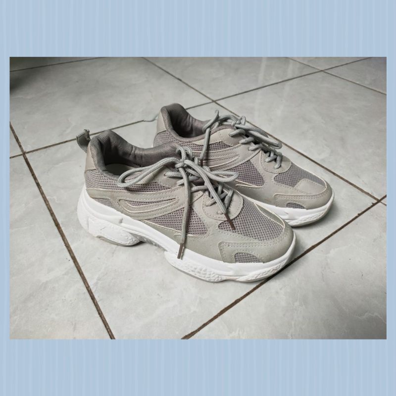 SNEAKERS LAVIOLA PRELOVED