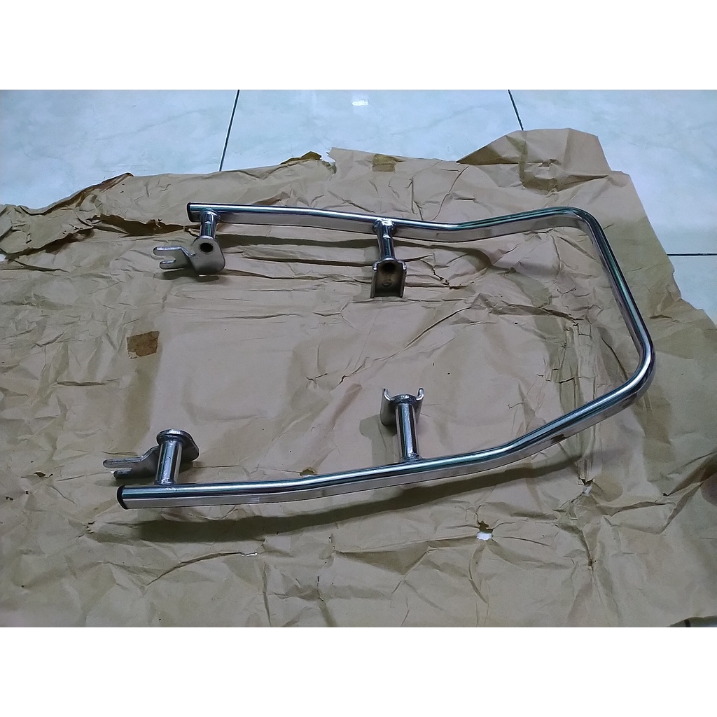 Behel Pegangan Bagasi Supra X 100 Fit Lama 50410-KEV-880