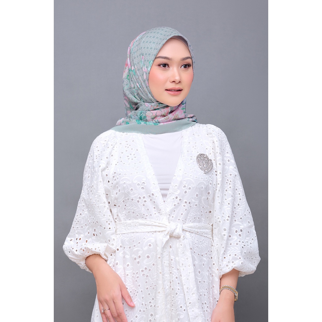 Nada Puspita - Monogram Flower - Green