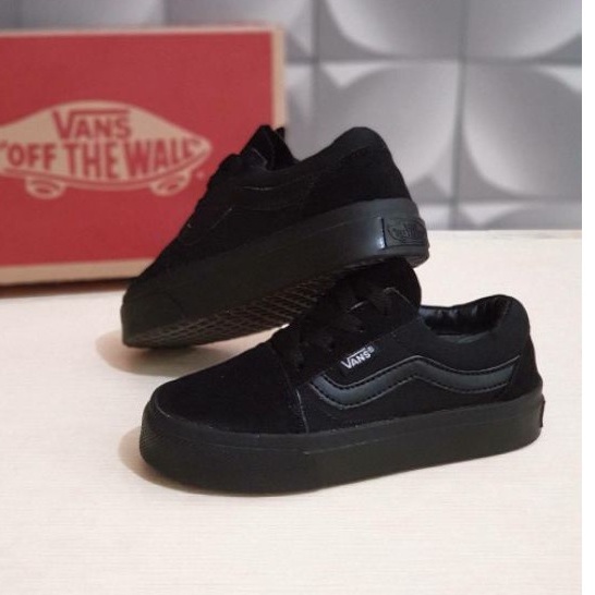 SEPATU ANAK VANS OLDSKOOL FULL BLACK PREMIUM SNEAKERS OLDSCHOOL KASUAL SEPATU PRIA HITAM POLOS