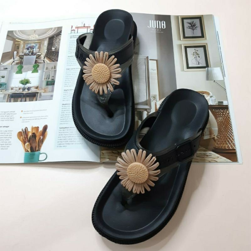 Sandal jepit bunga matahari besar balance 1607-k5