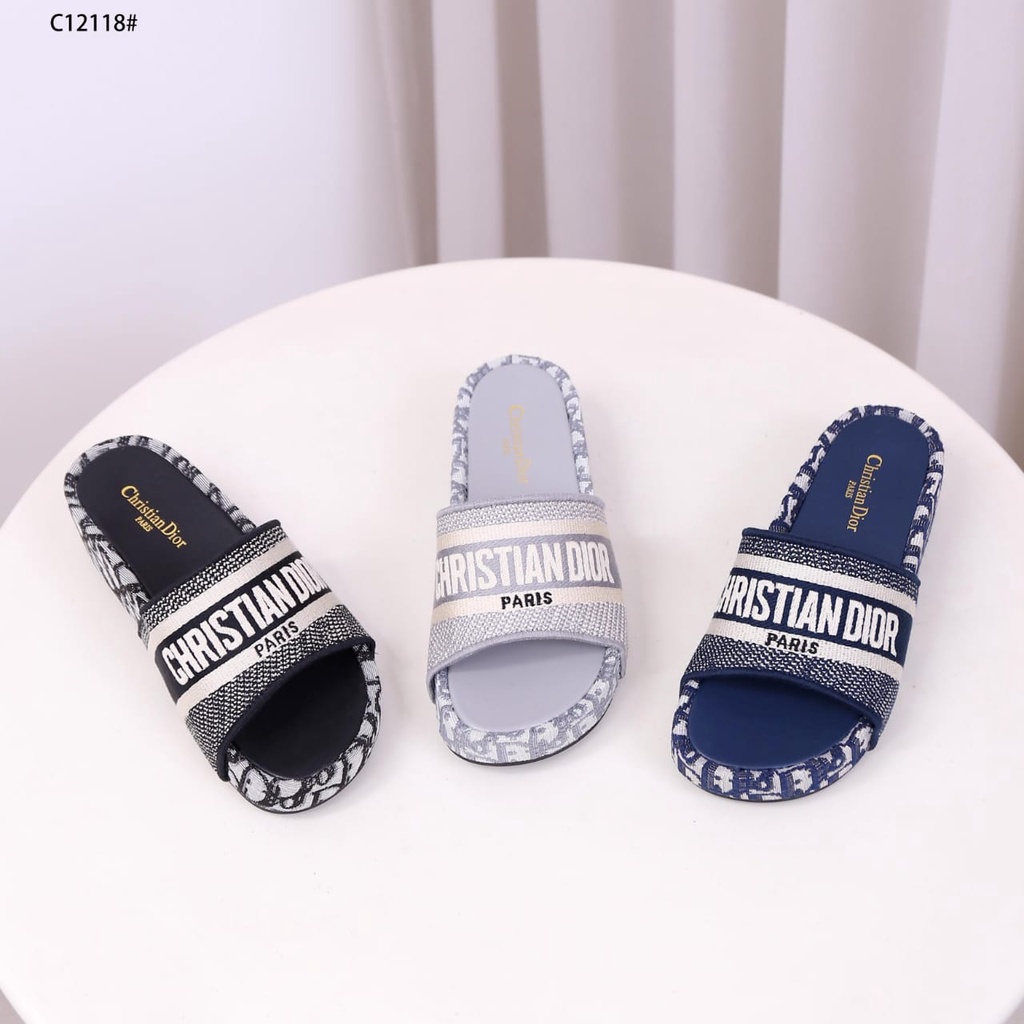 CD Canvas Logo Slides Wedges Sandal C12118