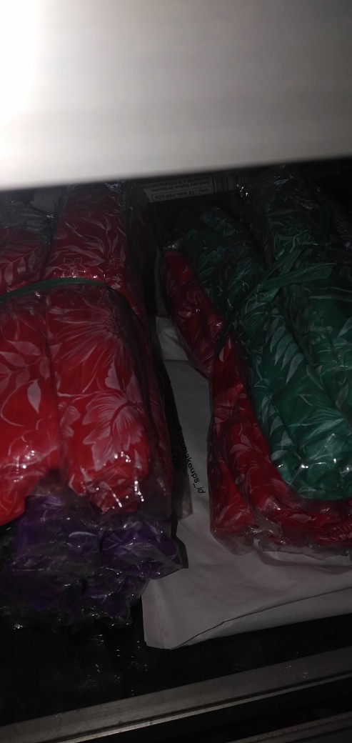 Shower Cap Isi 12 Pcs Grosir