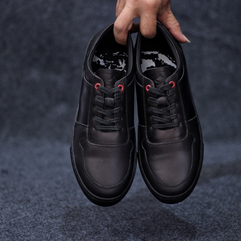 BURAY X SEPATU SNEAKER SEKOLAH KULIAH PRIA LOAFER DEWASA WOLF KULIT CASUAL FORMAL SNEAKERS PRIA KERJA KANTOR GURU PNS PESTA RESMI NYAMAN || SNEAKERS PRIA PANSUS BERKUALITAS 202