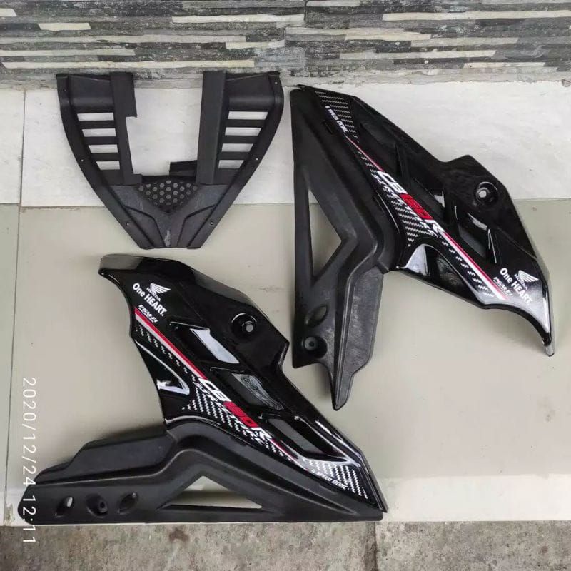 COD✔COVER MESIN CB150R NEW COVER EBGINE CB150R NEW OLD