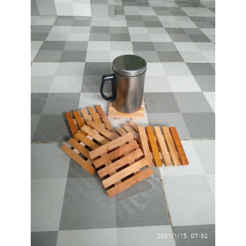 Tatakan Gelas Kayu 10x10 cm / Tatakan Cangkir / Alas Gelas Kayu / Tatakan Pot Bunga