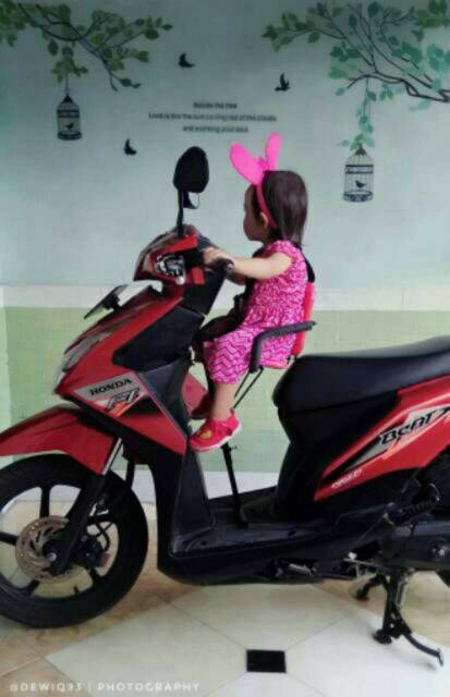 Promo tempat duduk anak di Sepeda motor matik kursi boncengan anak di motor variasi warna polos