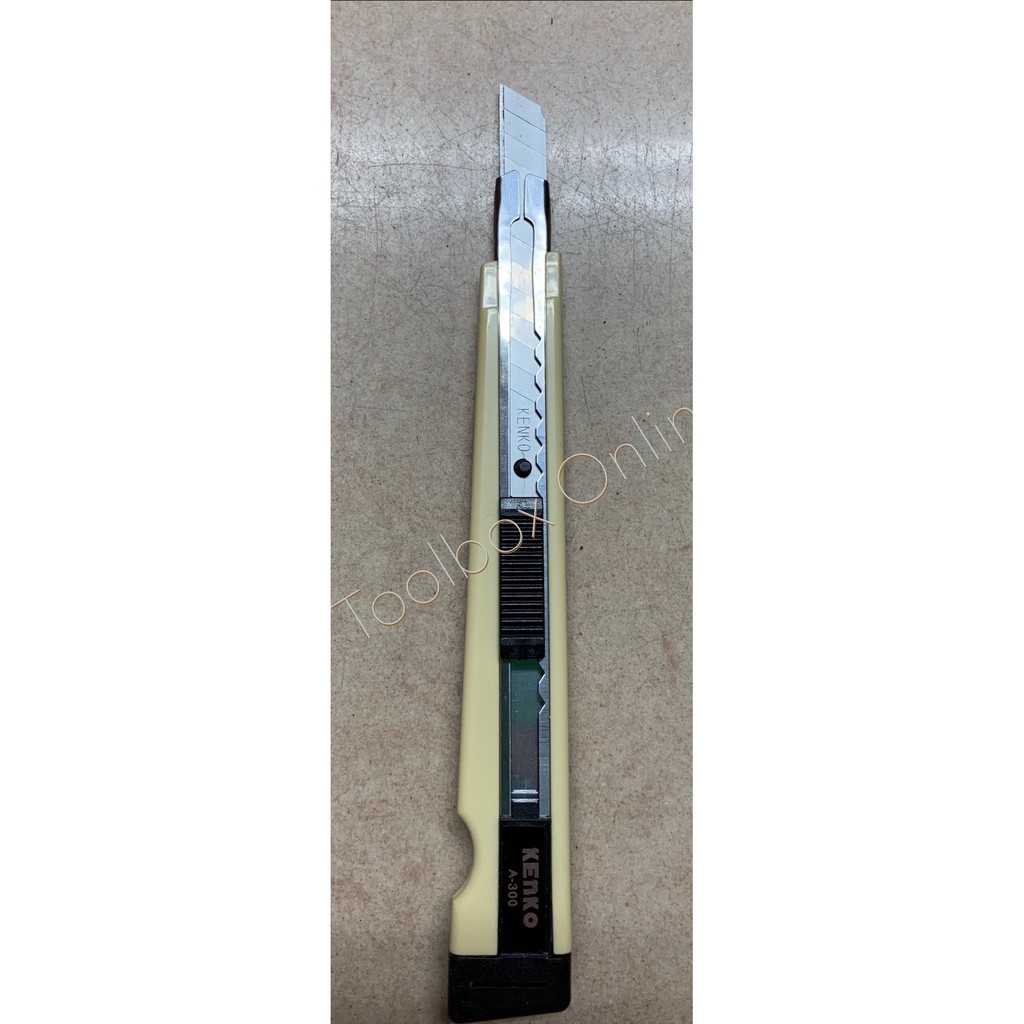 

Pisau Cutter Kenko kecil A-300 ASLI