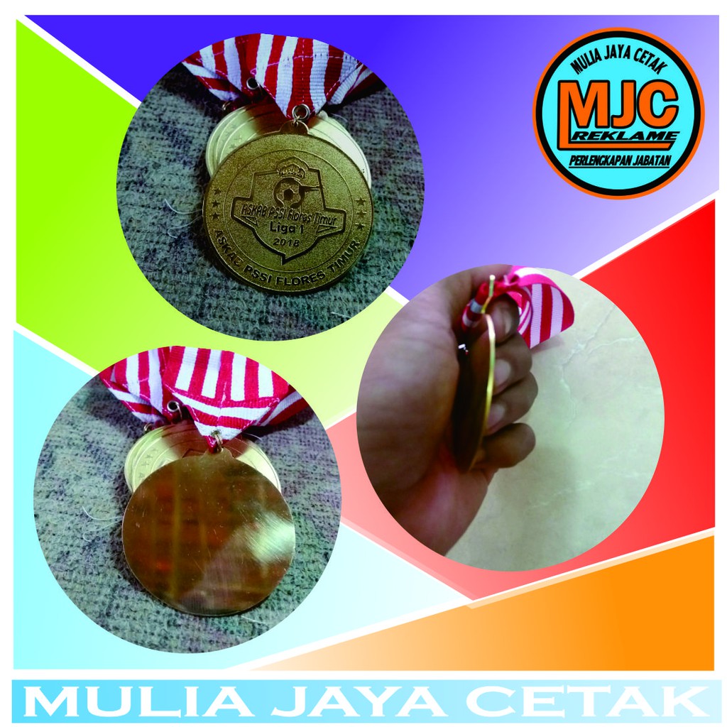 Medali kejuaraan lomba keren