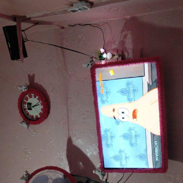 Wallpaper Dinding - Segitiga Pinkk - Wallpaper Dinding - Ukuran : 45cm X 10m - Jakarta Wallpaper