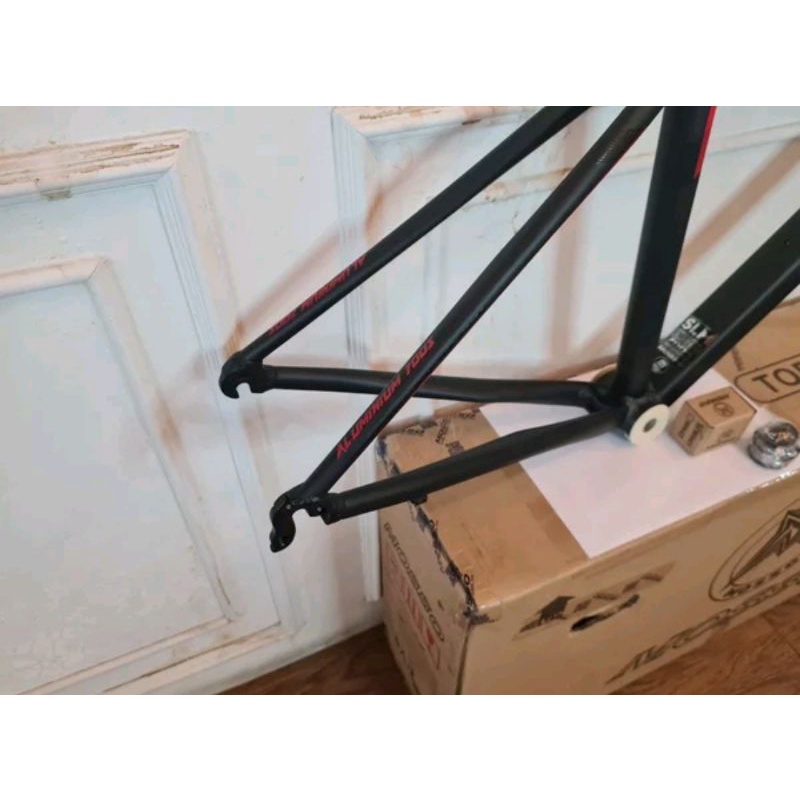 Frame Roadbike Mosso 701TCA Size 480mm Warna Hitam Merah . Rangka Sepeda Balap Road Bike 701 TCA Size Ukuran 48cm 480 mm