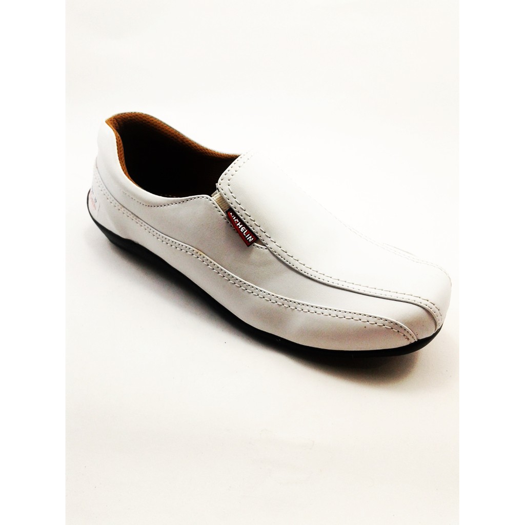 Sepatu Pria Kasual Slip On / Sepatu Pria Tanpa Tali / Sepatu Kerja Pria Murah Nichelin SR07 Putih