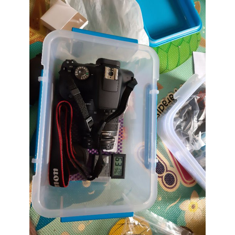Kamera DSLR Canon 1500D bekas mulus