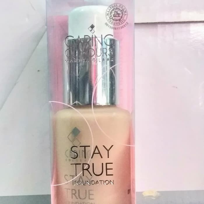 Caring Colours Stay True Foundation 30Ml