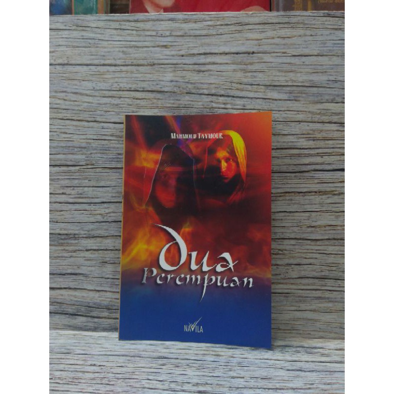 Dua Perempuan MAHMOUD TAYMOUR