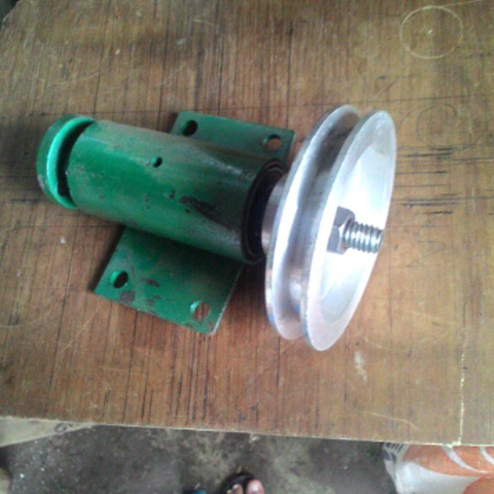 rangkaian gergaji bobok kayu