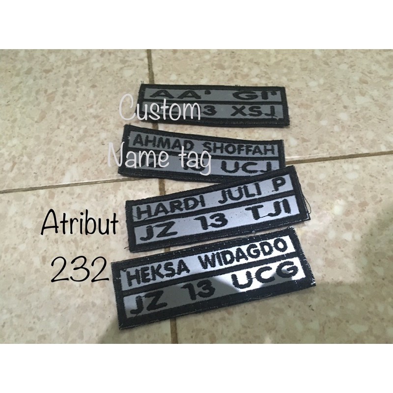 

Custom Name Tag Nama Bordir