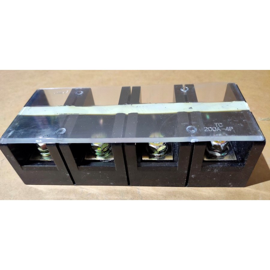 TERMINAL BLOCK 200A 4P
