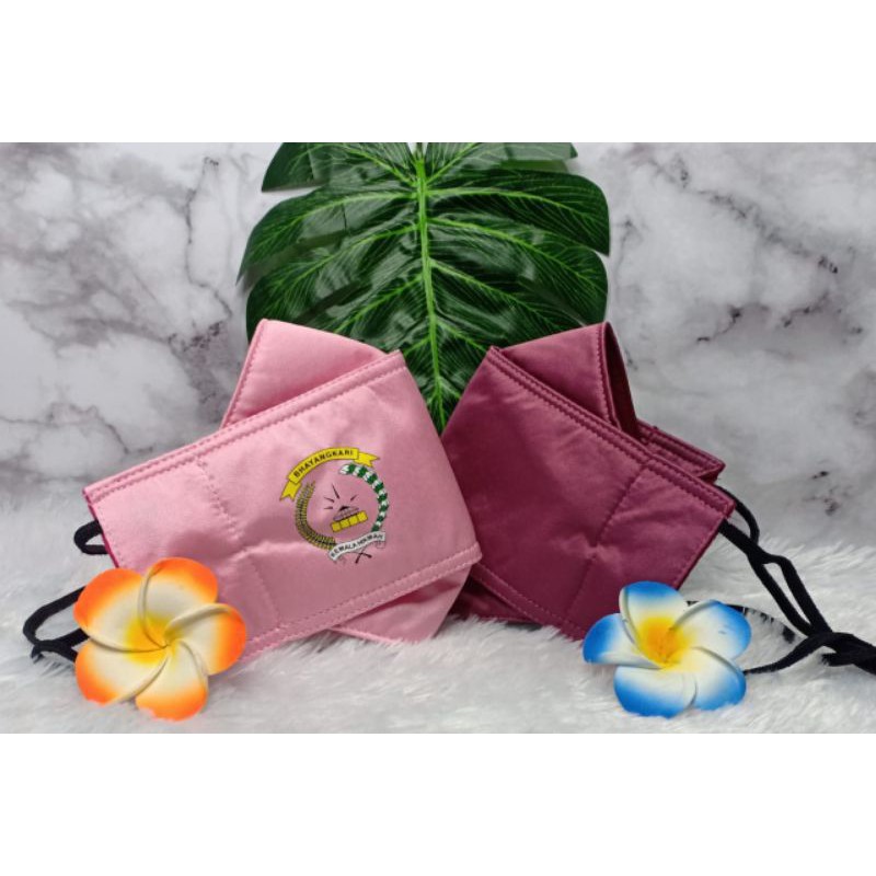 Masker Bhayangkari Satin 3D Logo Sablon 2 Pilihan Warna