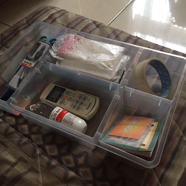 Antonius Sisipan Bakul, Transparan