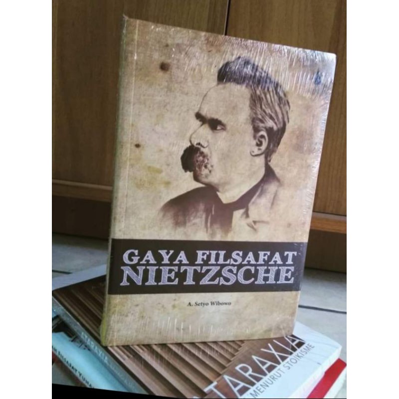 Buku Gaya Filsafat Nietzsche