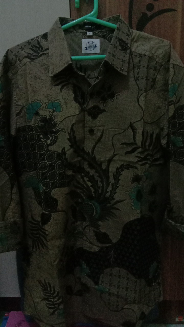 Kemeja Batik Pria Lengan Panjang Slimfit Barilie Asmobakti Motif Trendy Bahan Adhem