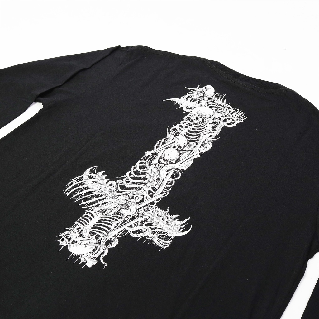 Heretic - Longsleeve T-Shirt - Pile of Skull