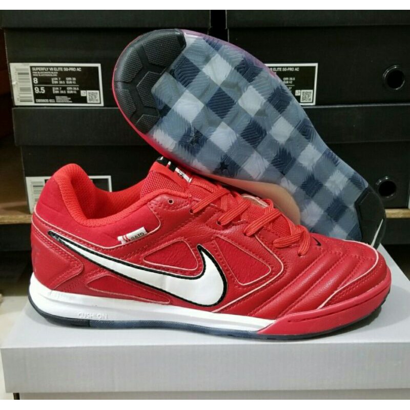 SEPATU FUTSAL NIKE GATO 5 LTR UNIVERSITY RED IC